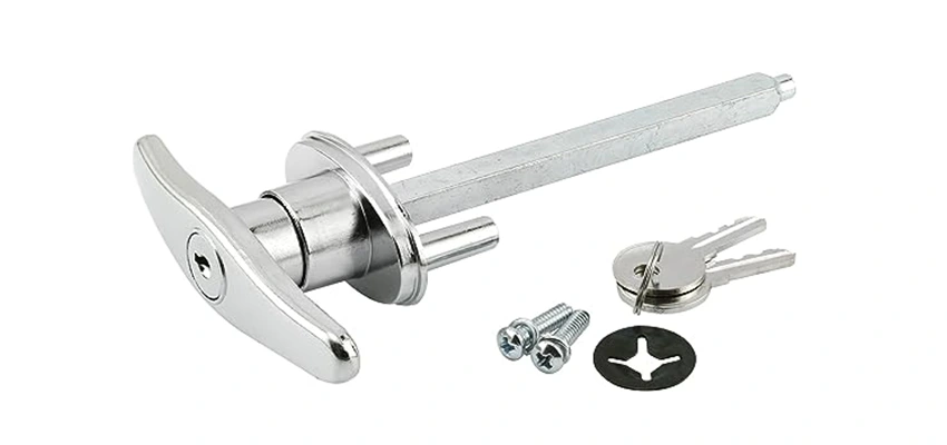 Old Style Garage Door Locks Replacements in Rancho Santa Margarita, California